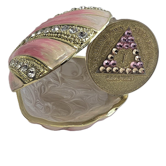 Pink Clam Shell Chip Holder with Matching Glitter Gold Crystalized Chip